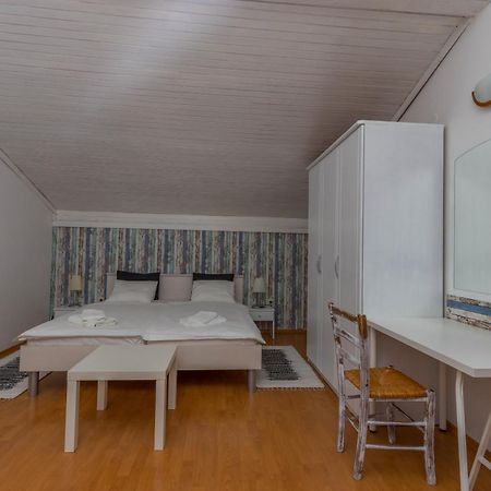 Apartments Martina Jadranovo Eksteriør billede