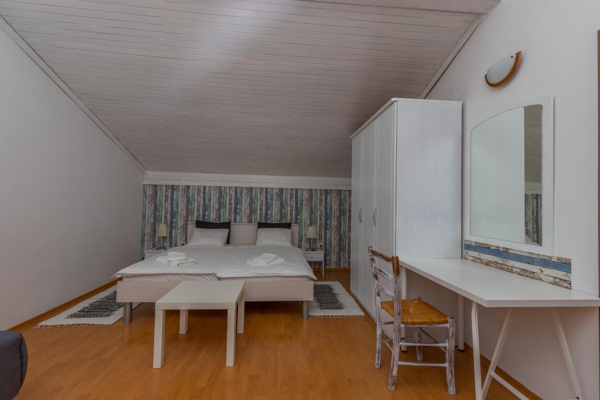 Apartments Martina Jadranovo Eksteriør billede